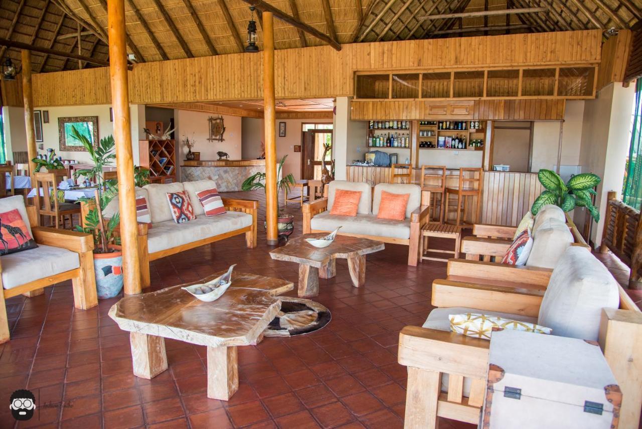 Twiga Safari Lodge Paraa Exterior photo